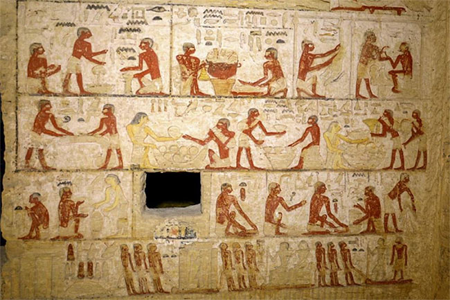 Hé lộ cuộc sống xa hoa bên trong ngôi mộ cổ 4.400 năm tuổi ở Ai Cập