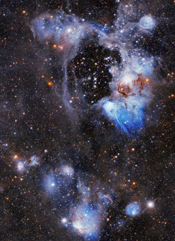 Hình ảnh ấn tượng của hố tinh vân siêu bong bóng bí ẩn từ kính viễn vọng không gian Hubble