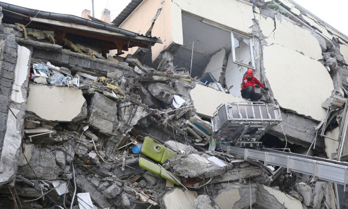 Hơn 3.800 người chết vì động đất ở Thổ Nhĩ Kỳ, Syria