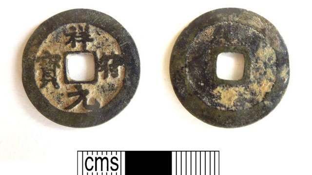 Khai quật đồng xu Trung Quốc thời Trung cổ ở… Vương quốc Anh