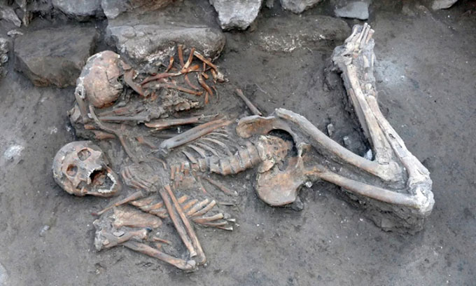 Khai quật hài cốt 3.400 năm được phẫu thuật sọ