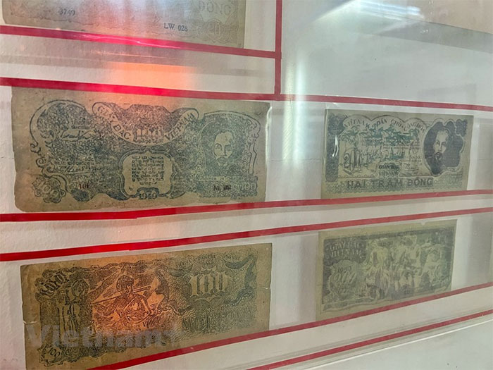 Khám phá bên trong nhà máy in tiền đầu tiên ở Việt Nam