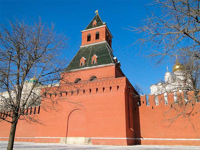 Khám phá bí ẩn lòng đất bên dưới điện Kremlin