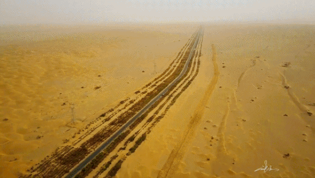 Khám phá sa mạc lớn nhất Trung Quốc, nơi được ví là chốn đi dễ khó về