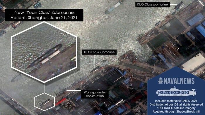 Khám pha tàu ngầm bí ẩn mới nhìn thấy ở Trung Quốc