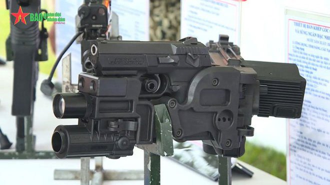 Khẩu súng đặc biệt - Vũ khí chống khủng bố cực lợi hại của Đặc công Việt Nam
