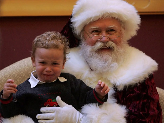 Khoa học giải thích tại sao trẻ em vẫn tin vào Ông già Noel