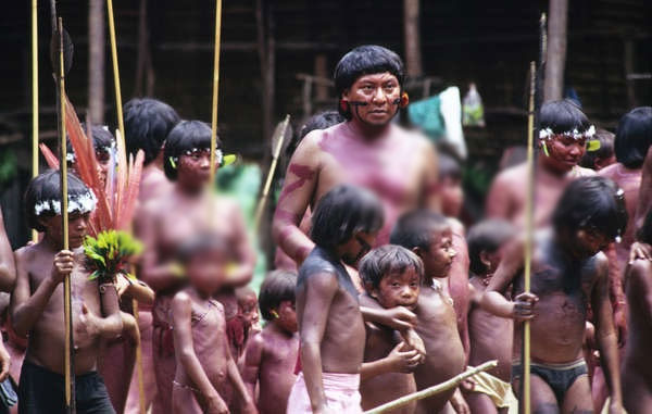 Kì dị bộ lạc ẩn mình trong rừng sâu, hỏa táng, lấy tro người chết làm thức ăn