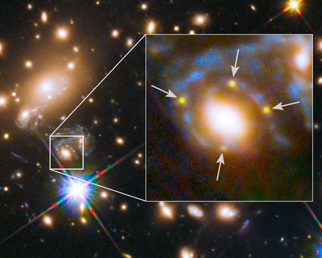 Kính viễn vọng Hubble hé lộ hiện tượng lỗ hổng khổng lồ trong các thiên hà!