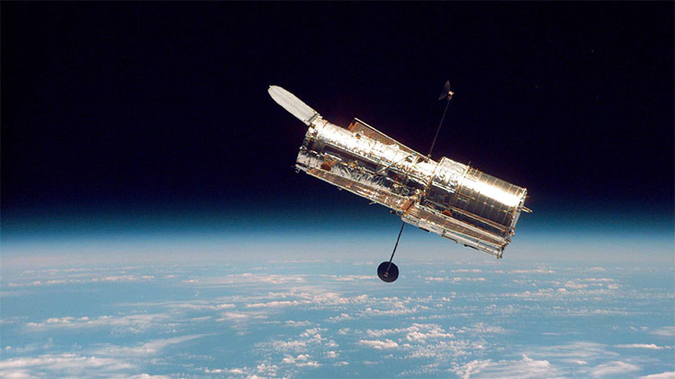 Kính viễn vọng không gian Hubble gặp sự cố chưa rõ nguyên nhân