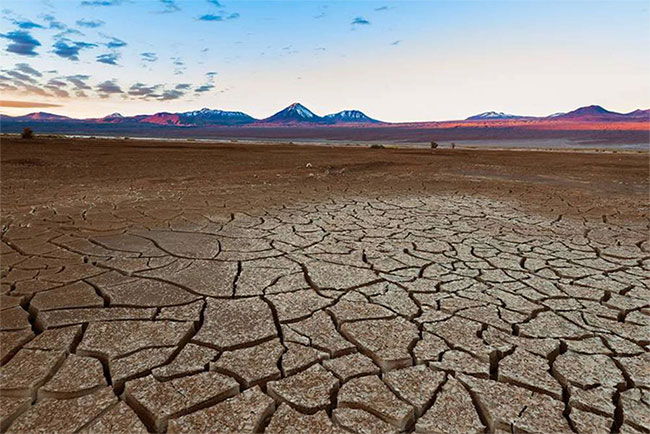 Kỳ lạ sa mạc khô hạn nhất thế giới, xương rồng không sống nổi: Là nơi ở của hơn 1 triệu người!