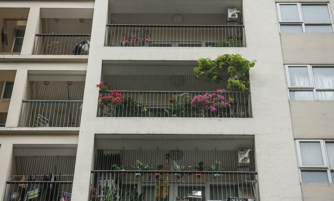 Lắp lưới bảo vệ ở ban công chung cư cao tầng thế nào cho đúng?