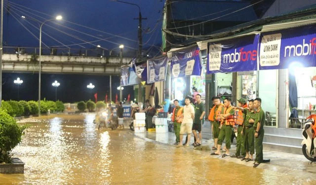 Lũ lụt kinh hoàng ở các tỉnh miền Bắc: Cả nước có 26 người chết và mất tích do bão cùng mưa lũ