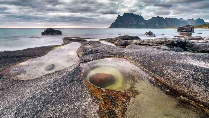 Mắt rồng của Na Uy - hố sụt kỳ ảo xuất hiện từ băng cách đây 16.000 năm