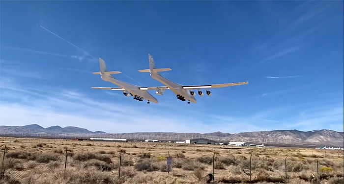 Máy bay lớn nhất thế giới chở phương tiện siêu thanh