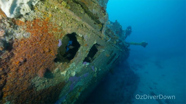 Mộ phần dưới đáy biển lộ diện sau 1 thế kỷ