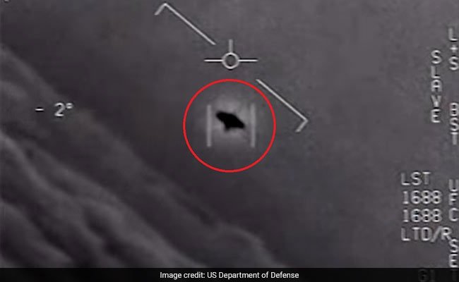 Mỹ cung cấp thêm chi tiết về cuộc chạm trán với UFO