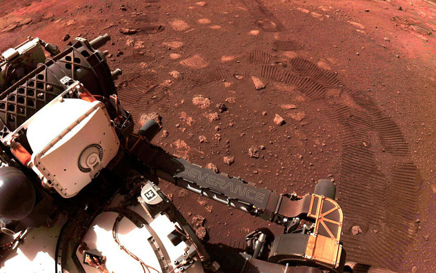 NASA đưa đá sao Hỏa về Trái đất, sợ chứa vi khuẩn ngoài hành tinh