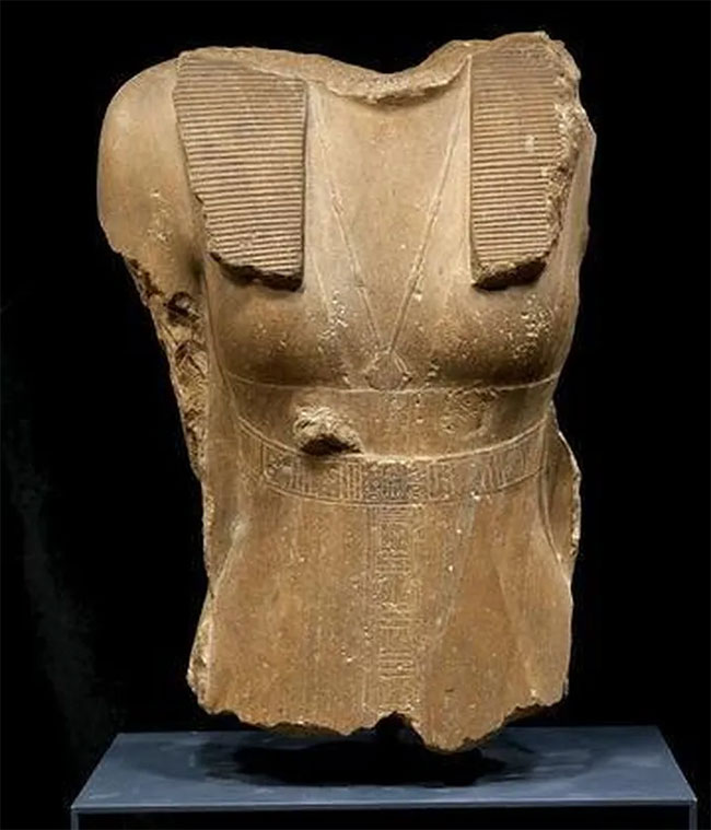 Neferusobek - Nữ pharaoh đầu tiên của Ai Cập cổ đại