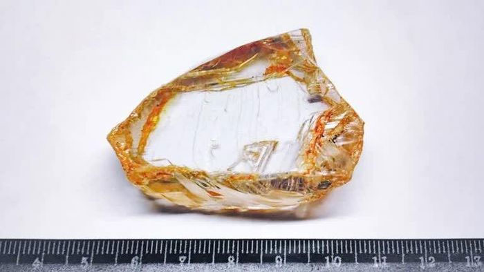 Nga phát hiện viên kim cương màu hiếm lớn nhất thập kỷ