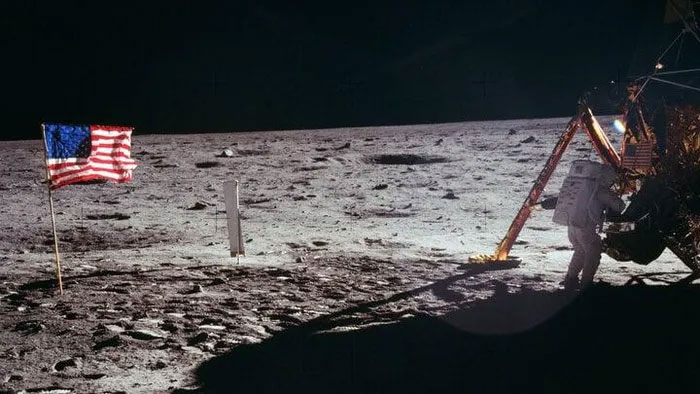 Nga tin tưởng bằng chứng Mỹ hạ cánh xuống Mặt trăng