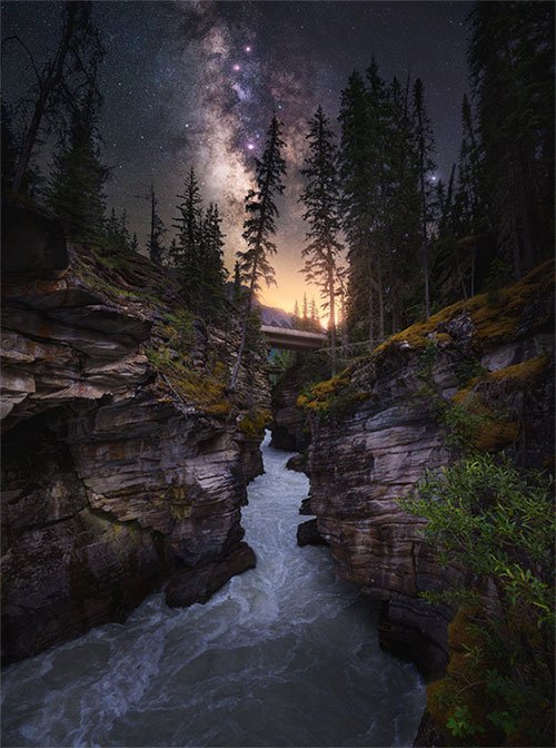 Ngắm màn đêm kỳ ảo dưới bàn tay sáng tạo tài ba của nhiếp ảnh gia người Canada