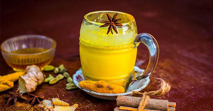 Người Ấn Độ có 1 thức uống làm ấm người và kích thích tiêu mỡ thừa, thậm chí ngừa ung thư