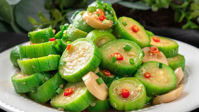 Người Việt có 2 món rau là thuốc chữa đau đầu kỳ diệu, mùa hè ăn vừa mát, vừa bổ lại ngủ ngon