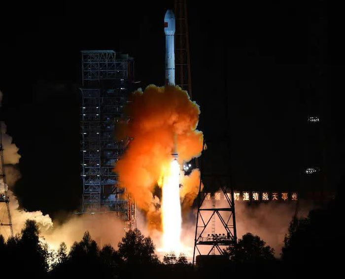 Nhân loại sắp chứng kiến tên lửa đâm vào Mặt trăng và đó là tác phẩm của Trung Quốc!