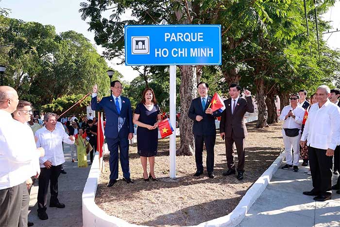 Những công trình mang tên Chủ tịch Hồ Chí Minh trên thế giới