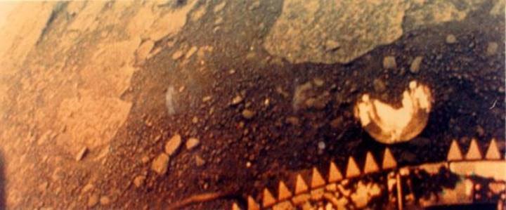 Những hình ảnh bề mặt sao Kim đầu tiên từ hành trình lịch sử Venera