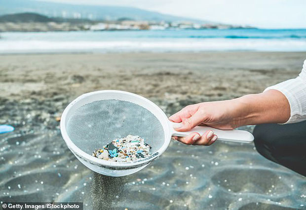 Phát hiện gây shock: Lượng nhựa trên đại dương lớn hơn con số được ước tính đến cả triệu lần