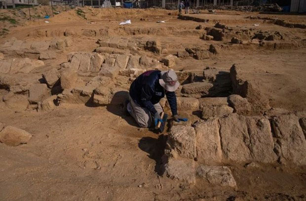 Phát hiện hơn 60 ngôi mộ thời La Mã cổ đại tại Dải Gaza