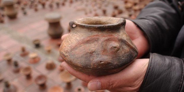 Phát hiện kho báu cổ vật trong khi làm ống dẫn dầu ở Colombia