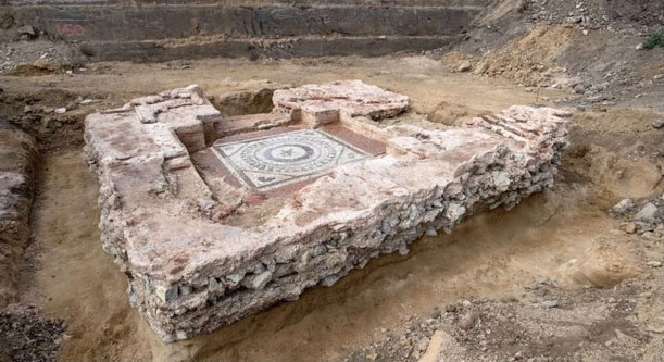 Phát hiện lăng mộ La Mã cực kỳ độc đáo trong đống đổ nát ở London