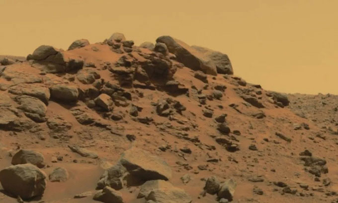 Phát hiện loại đá bất thường trên sao Hỏa