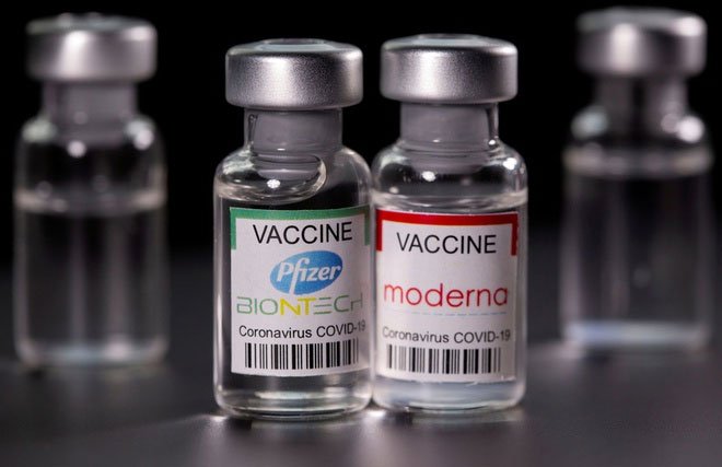Phát hiện mới về hiệu quả của vaccine Moderna, Pfizer và J&J