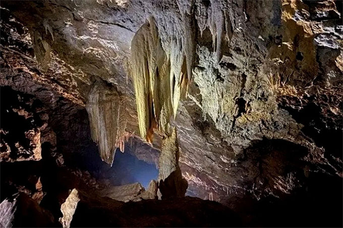 Phát hiện thêm 22 hang động mới ở Phong Nha - Kẻ Bàng
