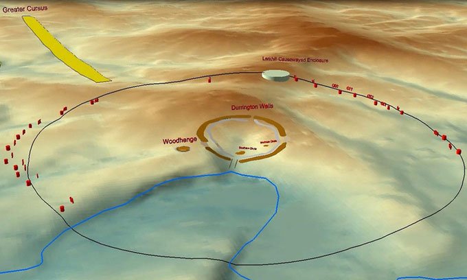 Phát hiện vòng tròn hố sâu 4.500 năm tuổi gần Stonehenge