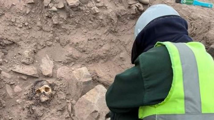 Phát hiện xác ướp 3.000 năm tuổi nằm dưới bãi rác ở Peru