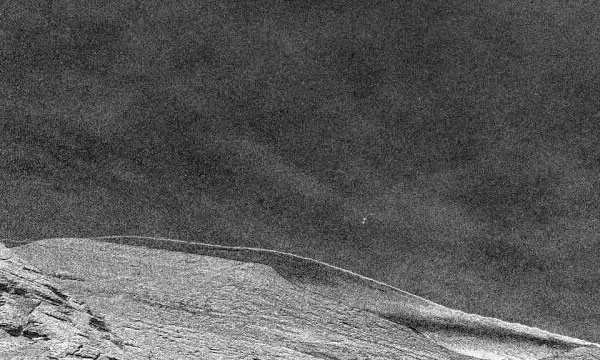 Robot NASA ghi hình mây trôi trên sao Hỏa