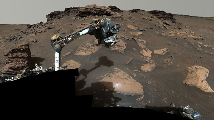 Robot NASA phát hiện kho báu hữu cơ trên sao Hỏa