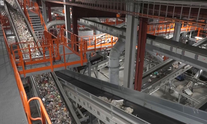 Site Zero - Nhà máy phân loại rác nhựa lớn nhất thế giới
