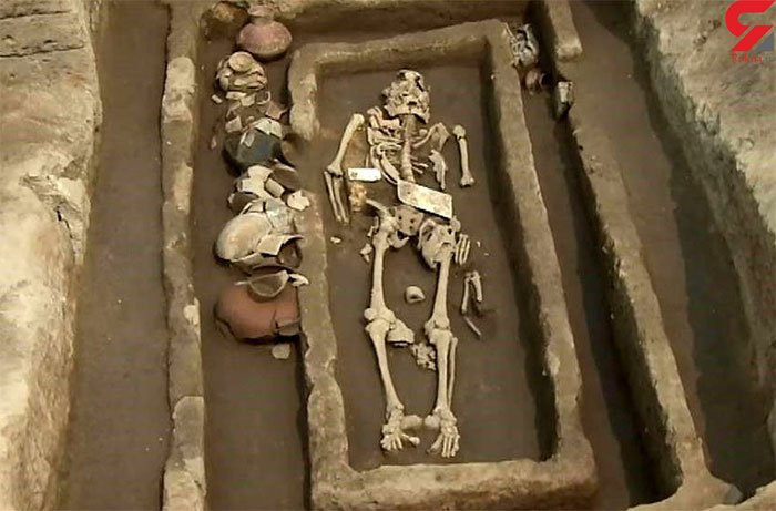 Sốc với bộ xương của những người khổng lồ Trung Quốc 5.000 năm tuổi