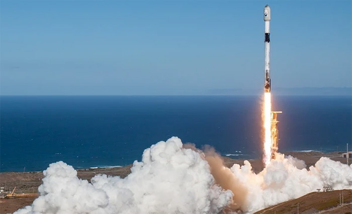 SpaceX được phóng tên lửa Falcon 9 trở lại
