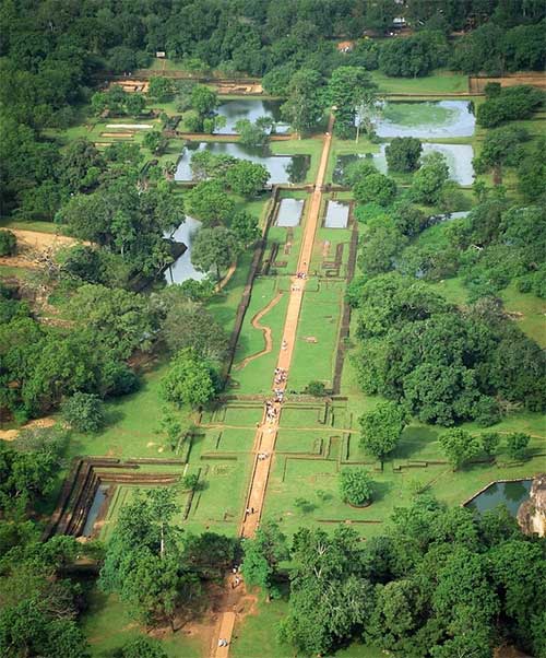 Sư thành - Công trình cổ đại ẩn giữa núi rừng Sri Lanka