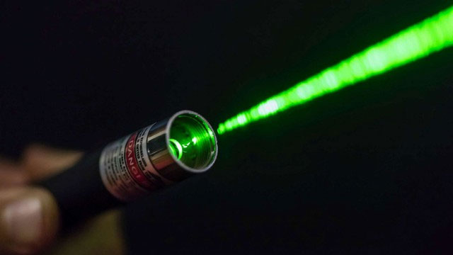 Sức mạnh của tia laser uy lực là thế, nhưng hóa ra nó còn có công dụng ai nghe cũng thấy khó tin: Chữa ngáy!