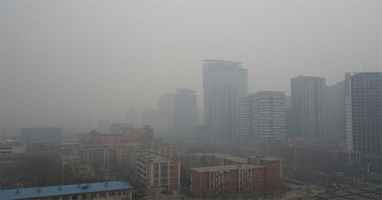 Sương mù ô nhiễm của Bắc Kinh trở lại do dân chúng dùng nước hoa và gel xịt tóc?
