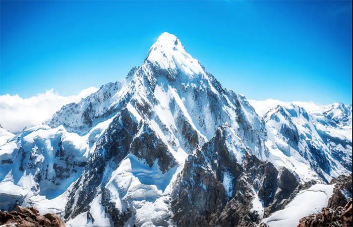 Tại sao các ngọn núi trên Trái đất không cao mãi mãi?