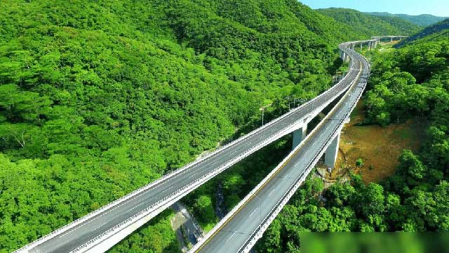 Tại sao hầu hết đường cao tốc ở Trung Quốc đều được xây dựng theo đường cong thay vì thẳng?